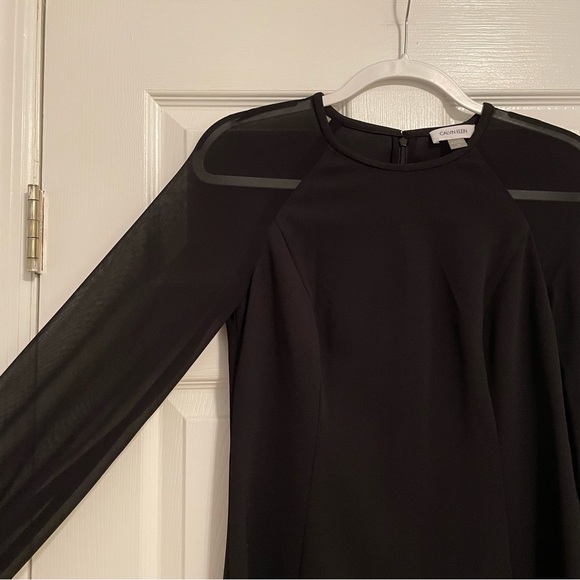 NWT Calvin Klein Long Sleeve Dress - Picture 4 of 12